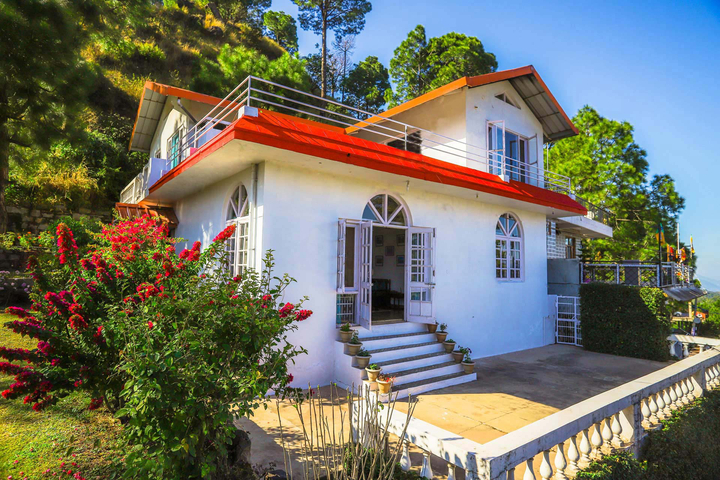 Misty Mountains Cottage - Image 3