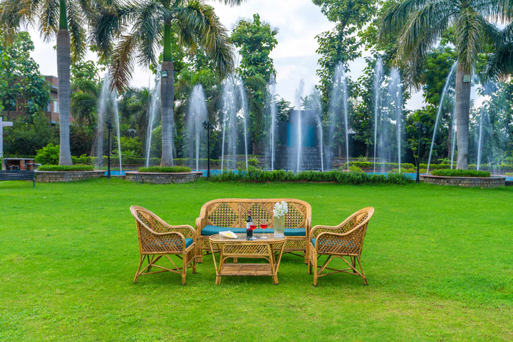 Wandering Vines W/Indoor Pool - Sohna - Image 4