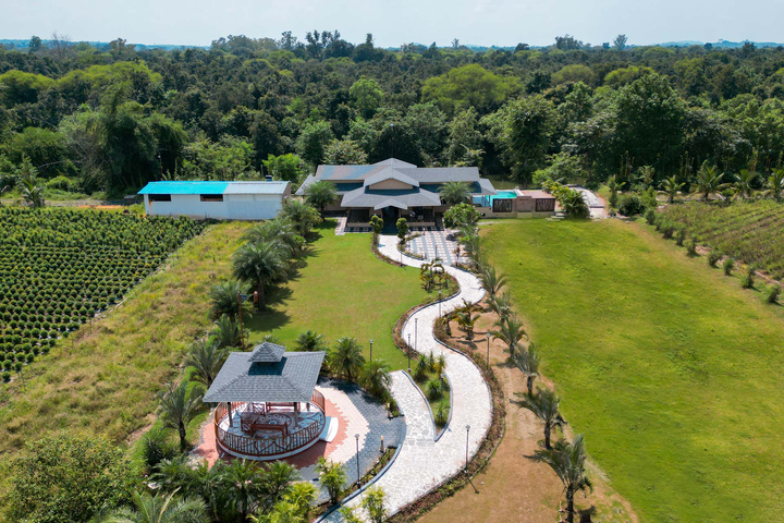 Riverfront Cottage