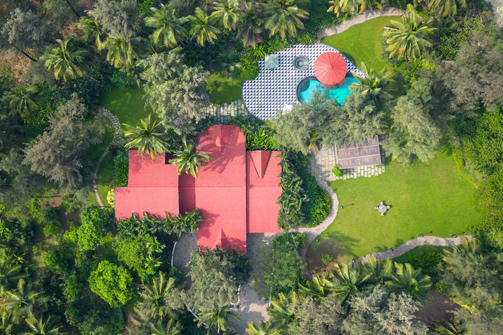 Sea Breeze - Image 2