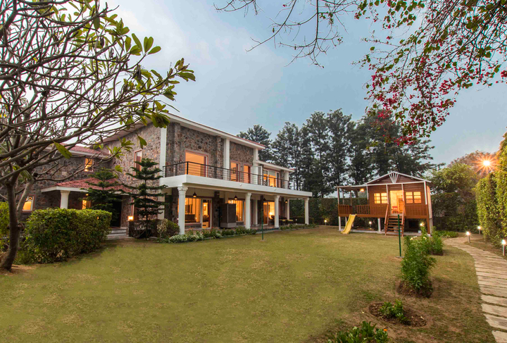 The Banyan Abode w/ Outdoor Pool - Manesar - Image 3