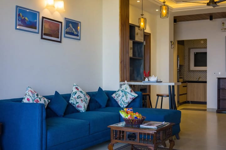 Skyline Ridge | Elegant 3-BHK Apt With Scenic Views