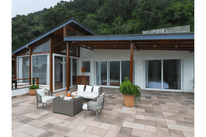  Antarmann Casa Ember | 2-BHK | Terrace | Lake View