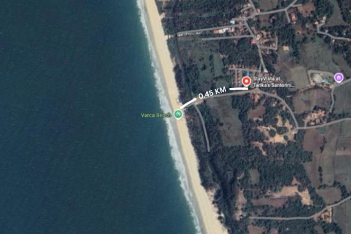 Tarika’s Santorini Haven - Image 3