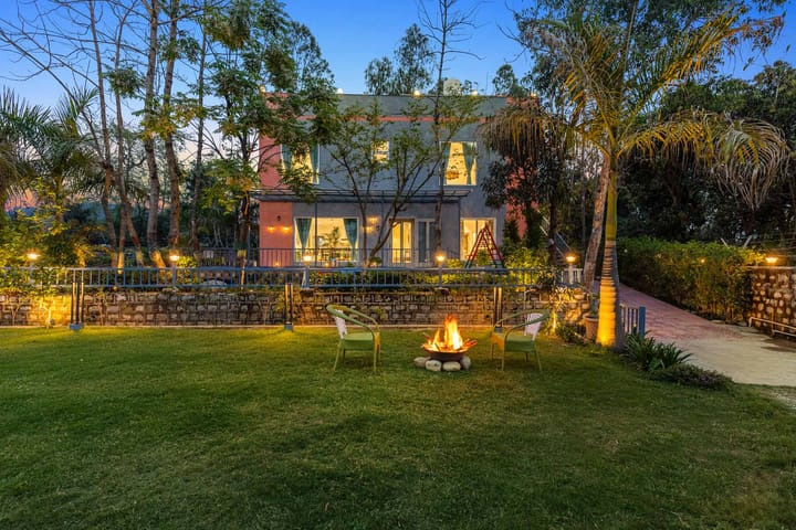 Oak @ Corbett Calling - Image 3