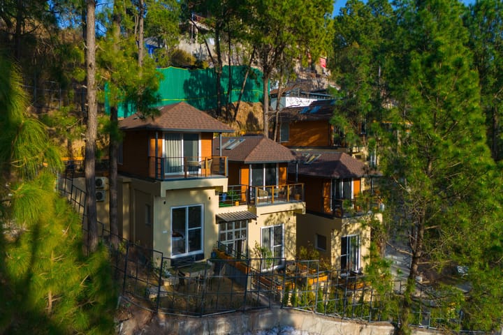 Sirmour Baag Cherry | A Pet-Friendly Cottage With Balcony, Common Garden & Restaurant - Image 3