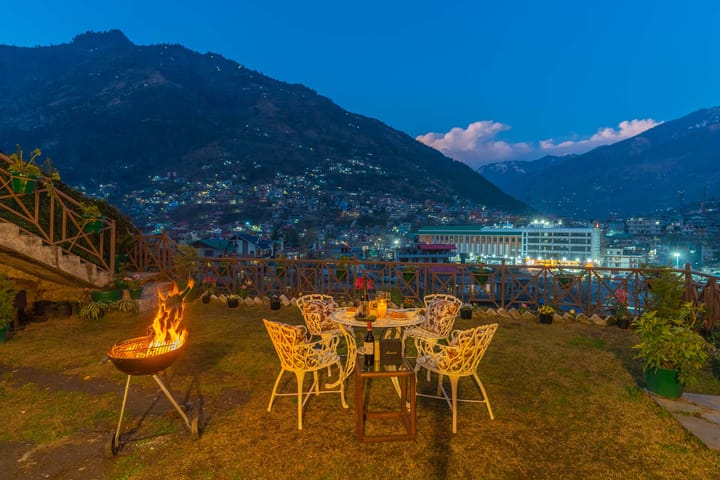 Bloom @ The Manor - Kullu
