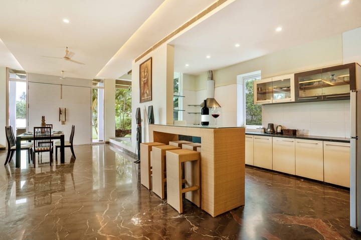 Timeless Elegance - Image 2