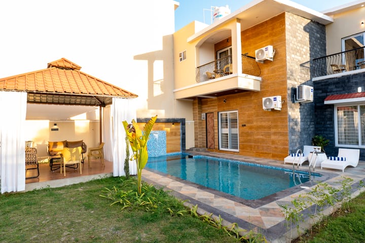 Casa llios | Country-Style 3-BHK Villa with Private pool, Gazebo and Landscaped Garden