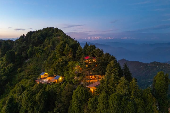 Berg @ Chalet Rushli - Kanatal