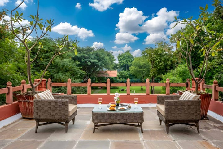 Petals of Dusk - Image 4