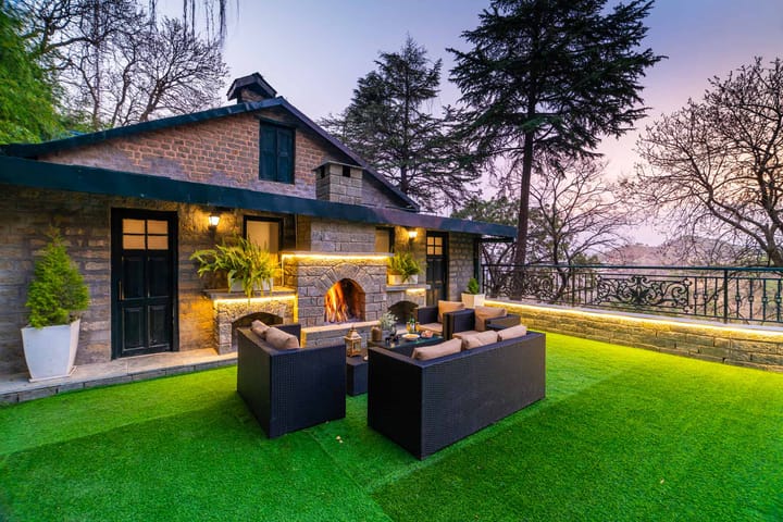 Paris Villa W/ Outdoor Pool - Image 5