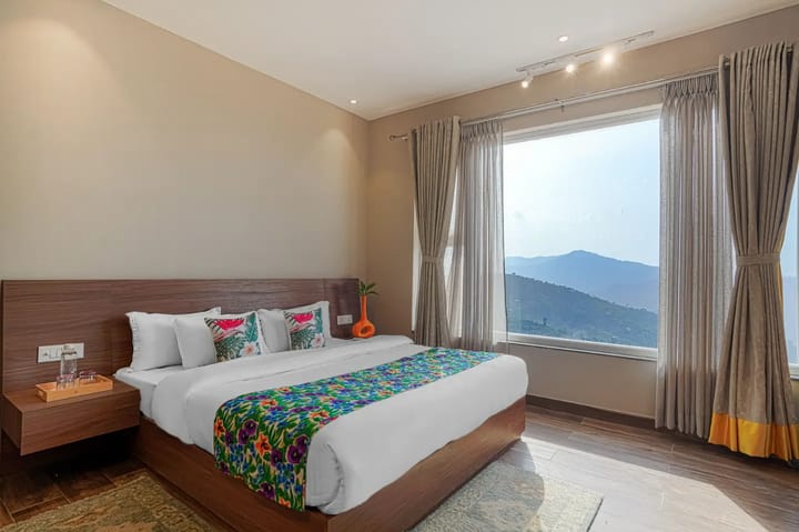 Ridgeview Manor - Image 4