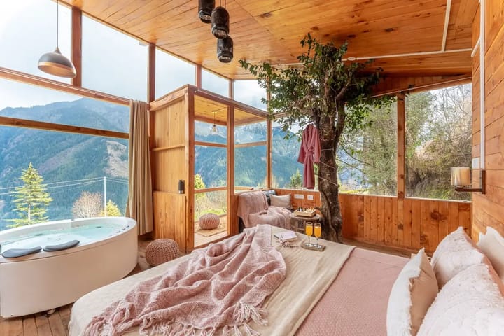 Van Gogh's Treehouse|Jacuzzi|Bonfire|Starry Nights - Image 2