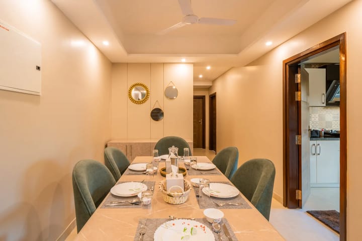 Veera Marina | 3-BHK Penthouse With Terrace, Common Pools & Lift, Near Candolim Beach - Image 4