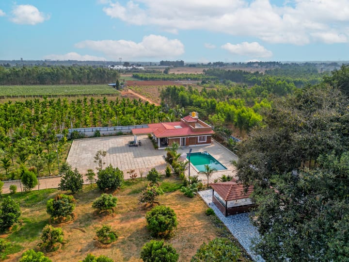 Courtyard Banyan | Rustic 2-BHK Pet-friendly Villa with Pool, Gazebo Amid Banyan Trees | Near Nandi Hills