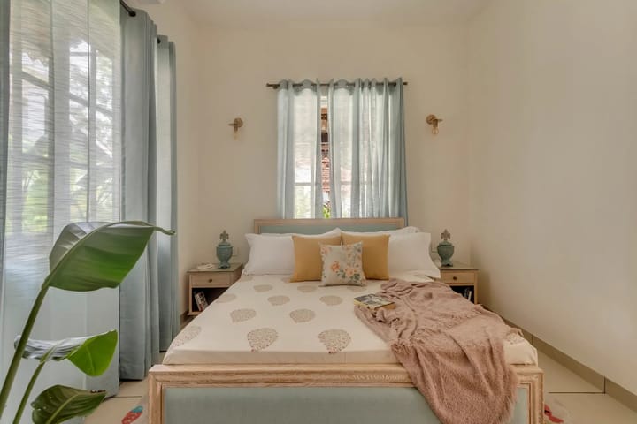 PinkSky | 4-BHK | Pvt. Pool, Bar & Gazebo - Image 5