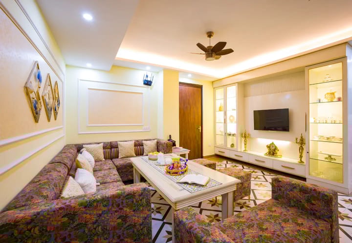 Tranquil 2-BHK Villa by Ganges, 5 Mins from Triveni Ghat - Image 3