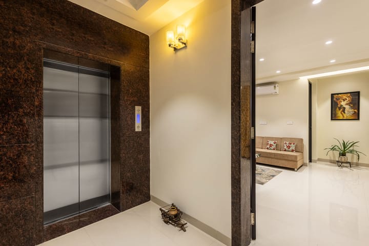 Sundale Apartment - Image 2