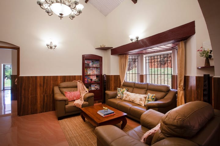 Colonial @ Wyncroft Bungalow - Kotagiri - Image 5