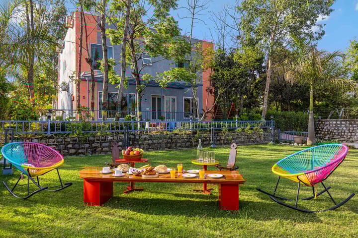 Oak @ Corbett Calling