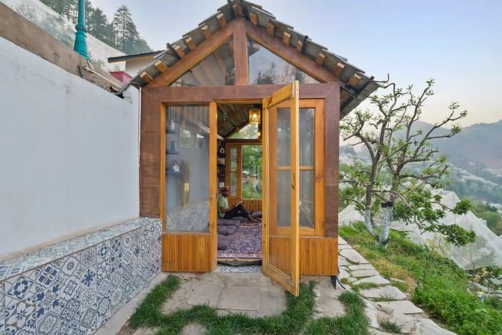 Theog 2BHK Loft with Patio - Image 2