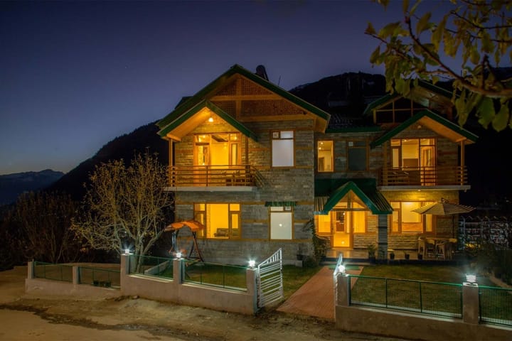 3 Rooms @ Stonehurst Cottage