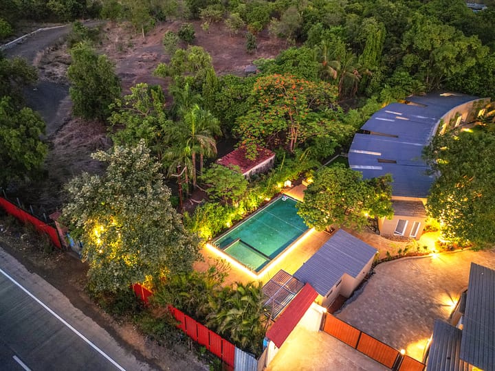 The Crescent Palm Grande | 3-BHK Villa With Outdoor Private Jacuzzi, Shared Game Room and Restaurant