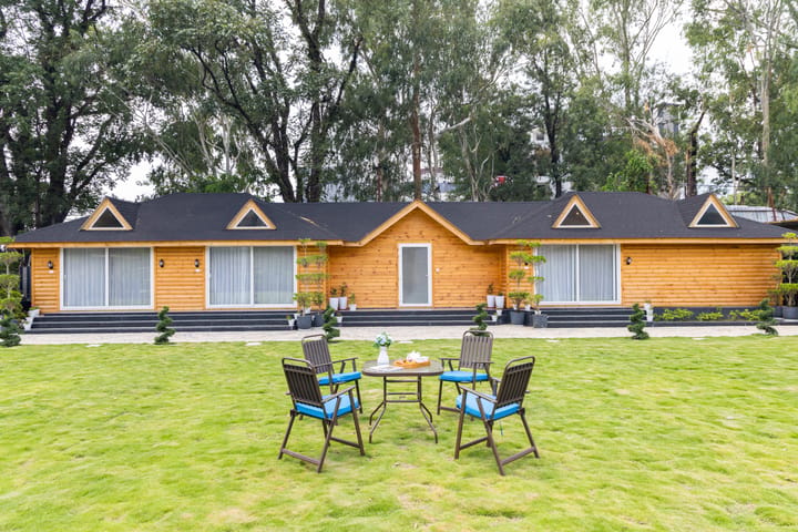 Alora in the Hills-Cloudveil | Pet-friendly 2-BHK with Shared Garden, Pergola Lounge, & TT Table