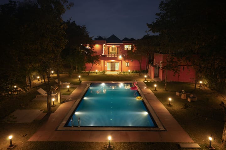 Noor @ Morbaugh Palace