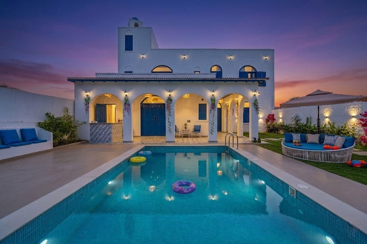 Santorini Villa with Private Pool