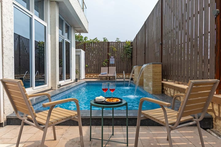 Sapphire @ M4 Villas