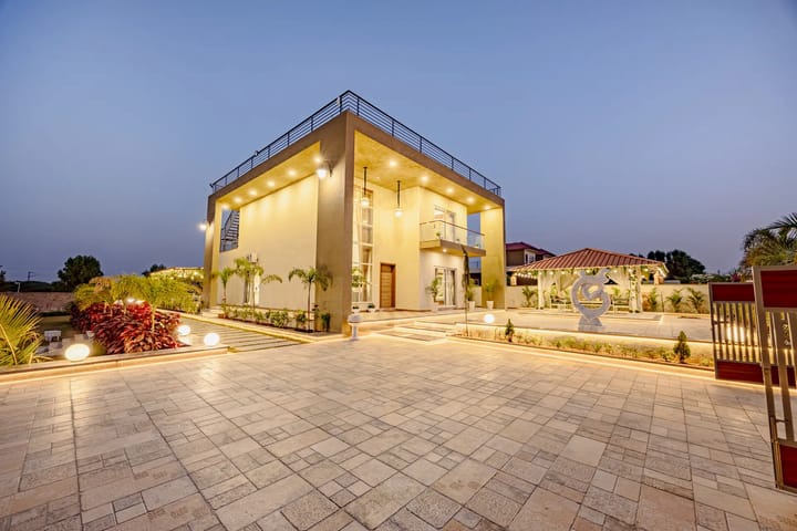 Heaven in Hills Mountara | 3-BHK | Pvt Pool | Garden | Lounge | Gazebos | Jacuzzi