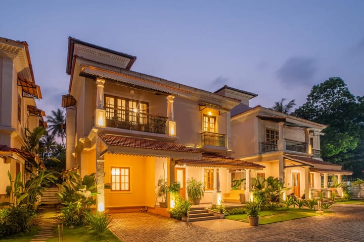 Lumin | 4-BHK | Pvt Pool | Garden | Bar