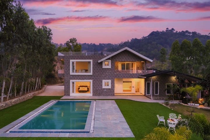 Caramel @ Silver Slopes - Image 4