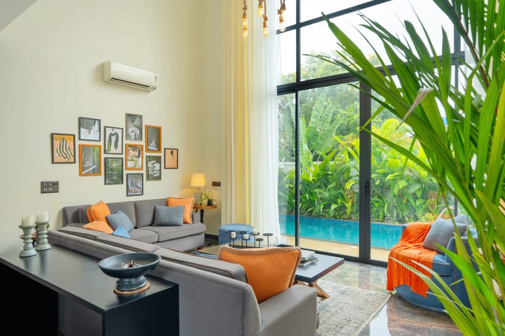 PUro Sol | 3-BHK Villa In a Gated Complex With Private Pool & Bathtub | Near Popular Beaches - Image 3