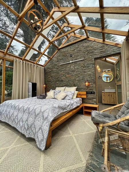 Luar Chalet, Itsy Bitsy Cabin - Image 4