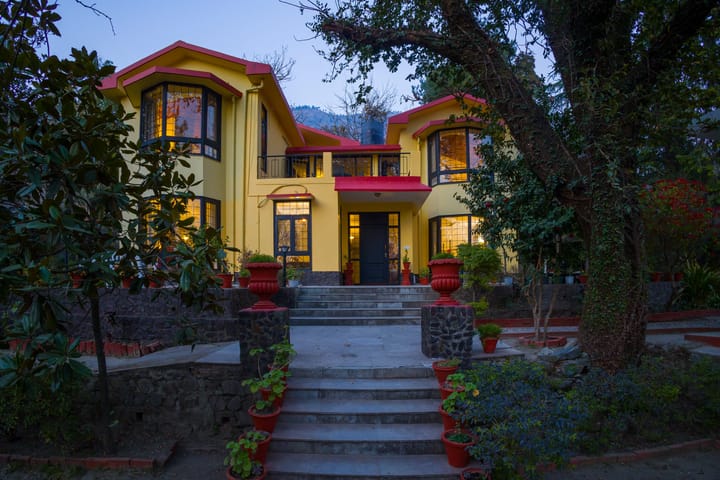 Thistle House | Pet-friendly 4-BHK Hideaway with Gazebo & Terrace by Bhimtal Lake - Image 2