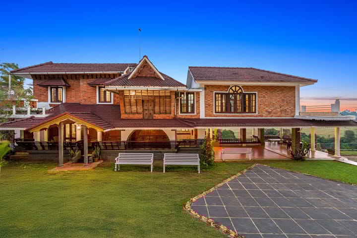 Lakshmipuram Palace - Kottayam