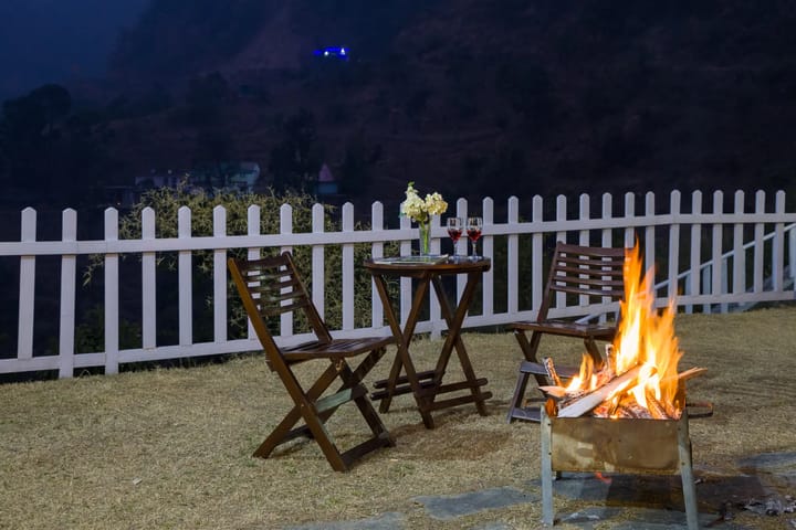 Madhuram Villa | Hillside Pet-Friendly 1-BHK Getaway With Attic, Balcony & Garden - Image 5