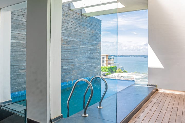 Riverside Oasis - Image 2