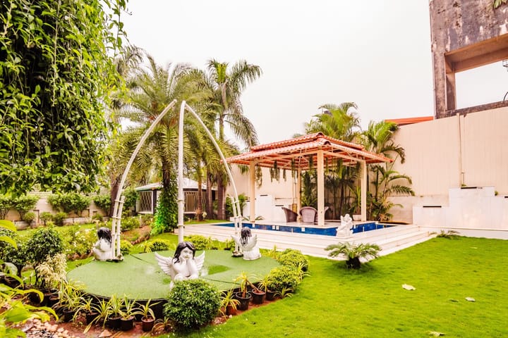 Ayur Kutir | 9-BHK Retreat With Private Pool, Glass Pool, Garden, Gazebo, Jacuzzi & Spa room - Image 4