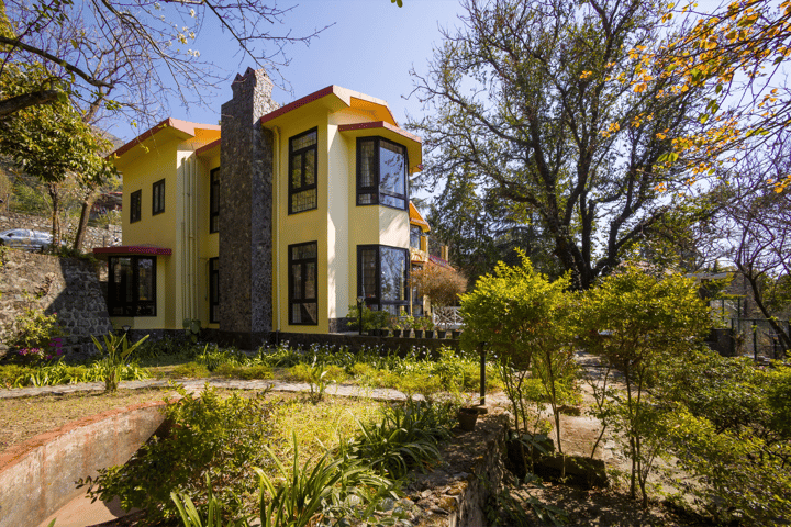 Thistle House | Pet-friendly 4-BHK Hideaway with Gazebo & Terrace by Bhimtal Lake