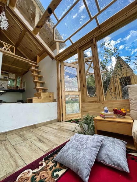 A Cozy Wooden Cabin & Attic | Itsy Bitsy - Image 4