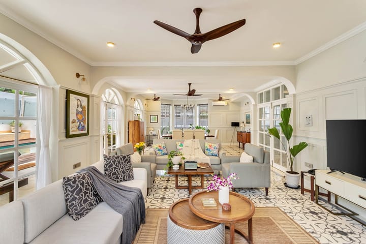 The White Sands - Image 3