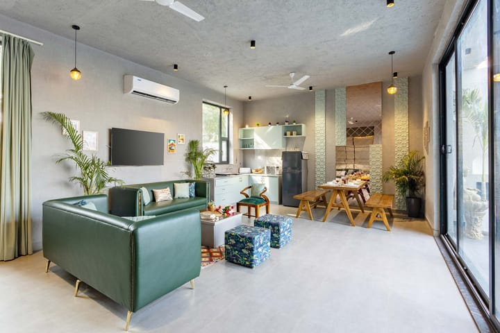 Starlit Manor - Image 5