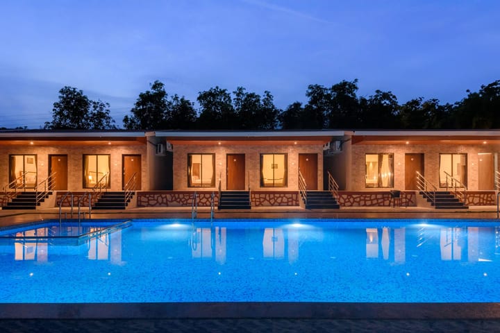 Vivid @ Mango Splash