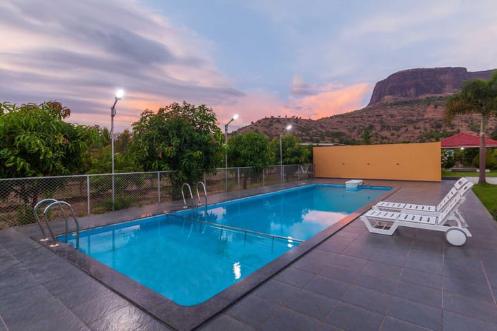 Lakeside Summers - Image 3