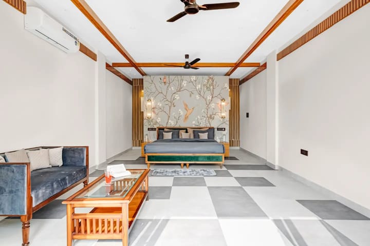 Sukh Saklana Entire Haveli - Image 5