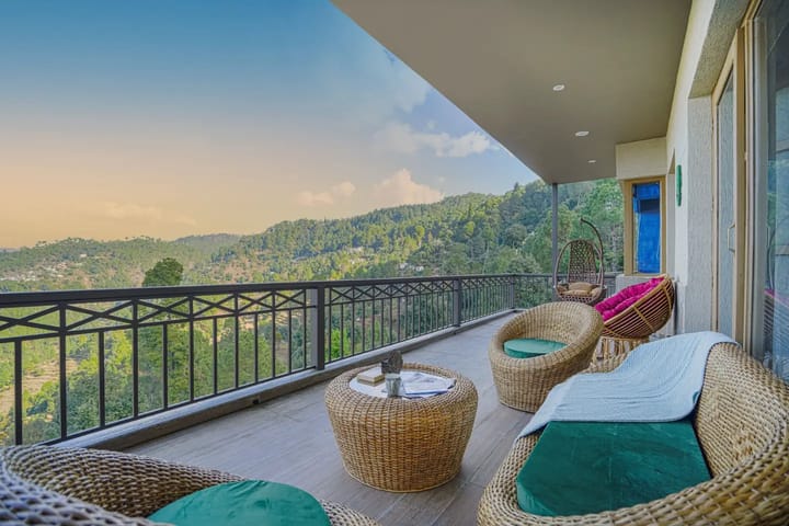 Edelweiss Entire Estate: (Bluebell House, Primrose House, Amore)